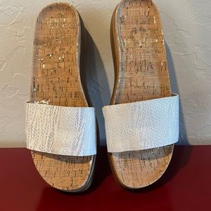 Donald Pliner FIJI slide sandal